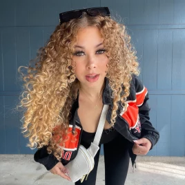 Malia 💋🫶🏽 Tiktok ads