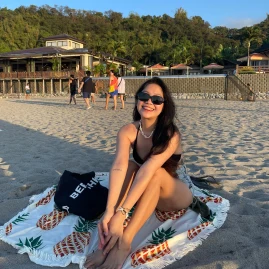 betchaibygollywow Tiktok ads