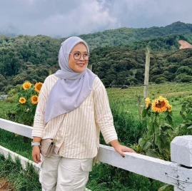 Neyna Story Tiktok ads