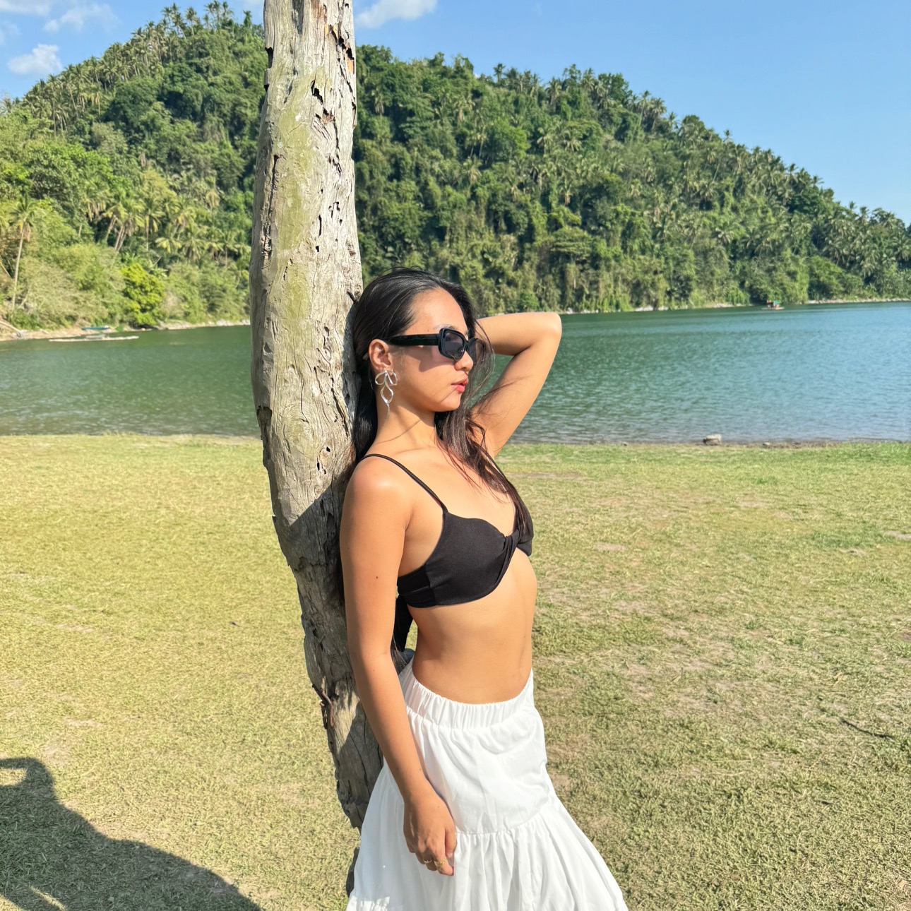 love, ashy ⋆.ೃ࿔*:･