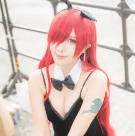 鳥海かう🍖コスプレイヤー Tiktok ads