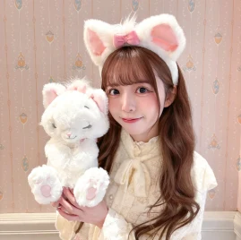 𝒎𝒂𝒓𝒊𝒂 🦢ྀི Tiktok ads