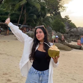 Saadat | Travel & Food Tiktok ads