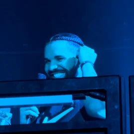 worldtourgirlstour Tiktok ads