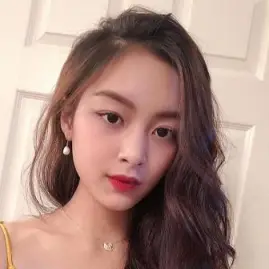 Tiểu My thích chơi game Tiktok ads