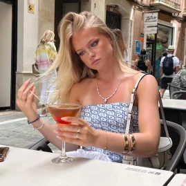 MARIA JULIANNE Tiktok ads