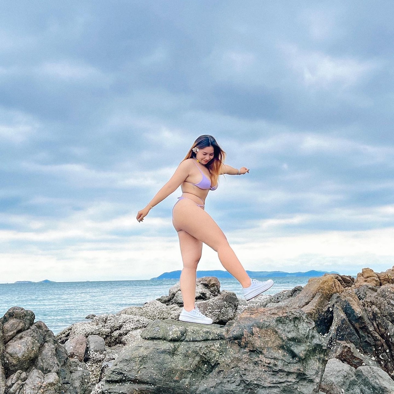 แม่แมวชอบเข้าครัว 🐱