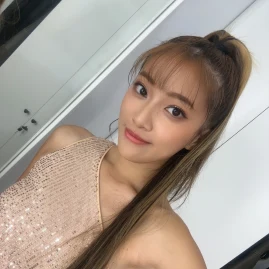 艾莉絲🌻 Tiktok ads