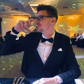 nearlyfamous_⚡️ Tiktok ads