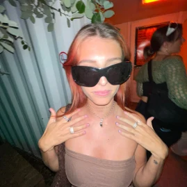 Serena Sand Crouch Tiktok ads