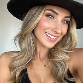 Sarah May✨Your Concert Bestie Tiktok ads