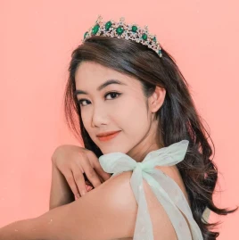 Tram Le | Travel & Creative Tiktok ads