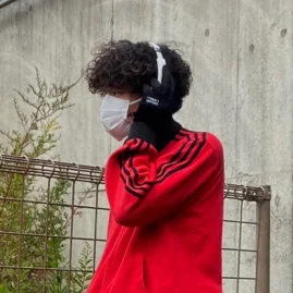 フレアパンツの人 Tiktok ads