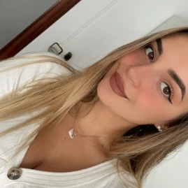 Vicki Estrella Tiktok ads