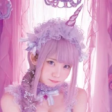 えなこ Tiktok ads