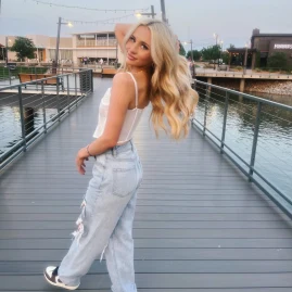 Sydney Everhart Tiktok ads