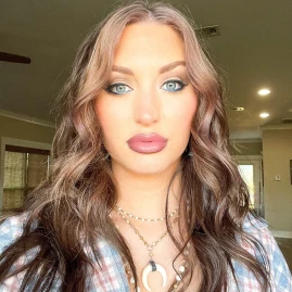 Lisa Marie Tiktok ads