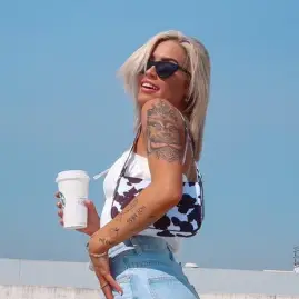 Emma Clair Tiktok ads