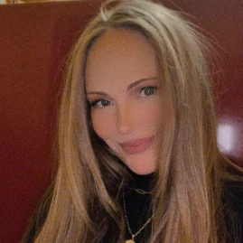 Rebecca | Motherhood&Lifestyle Tiktok ads