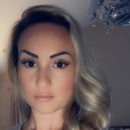 Victoria MarCrazy Tiktok ads