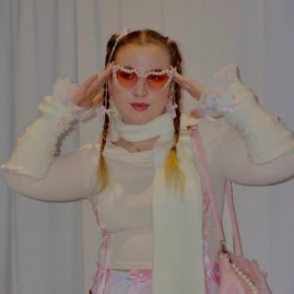 Queen Tay | Shopping + Reviews Tiktok ads