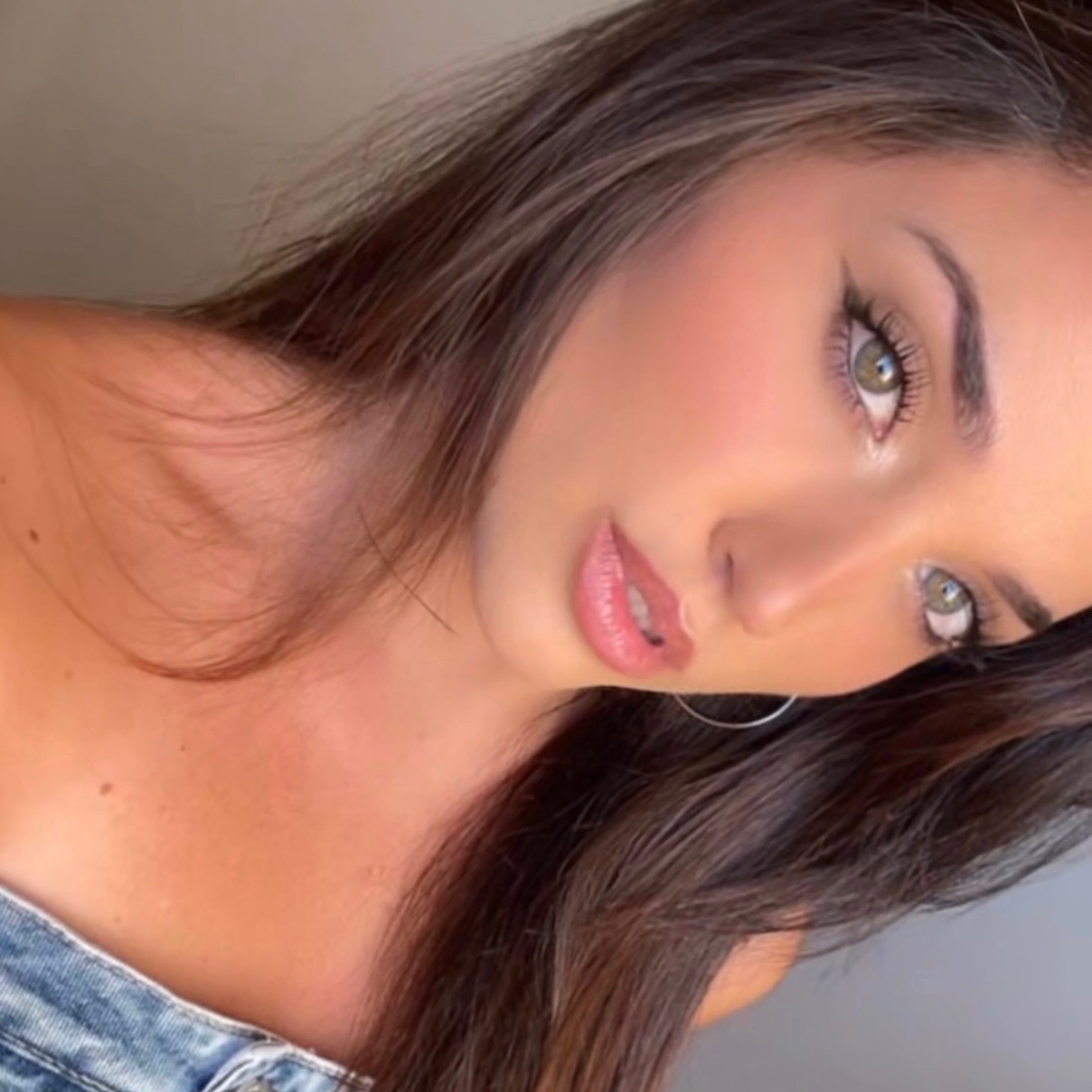 𝐂𝐥𝐞́𝐦𝐞𝐧𝐜𝐞