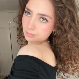 charlotte🦋 Tiktok ads