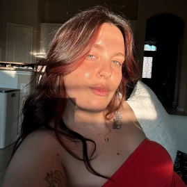 Sydney Mohni | Creator & Coach Tiktok ads