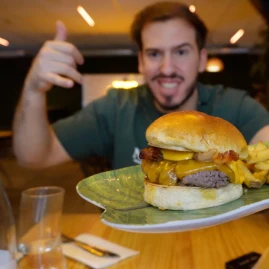 EL COMILONAS 🍔🍕🍻 Tiktok ads