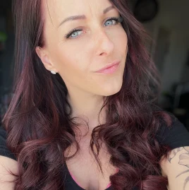 Mrs_Lindsay Tiktok ads