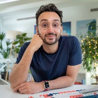 Ali Abdaal Tiktok ads