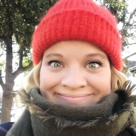 KarenCassssss Tiktok ads