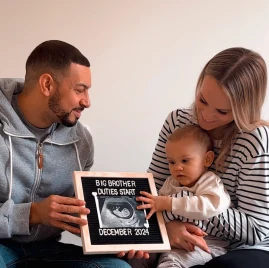 Eloise - pregnancy & mum life Tiktok ads