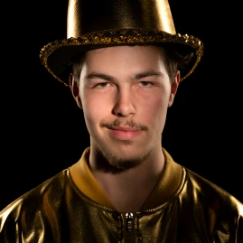 Bennet Maningold Tiktok ads