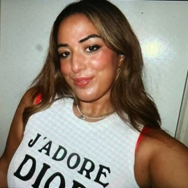 lara 🍒 Tiktok ads