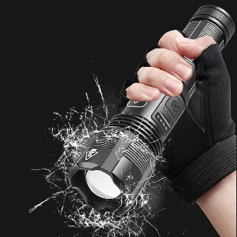 SUPER BRIGHT FLASHLIGHT