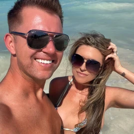 Mr. Extrovert & Mrs. Introvert Tiktok ads