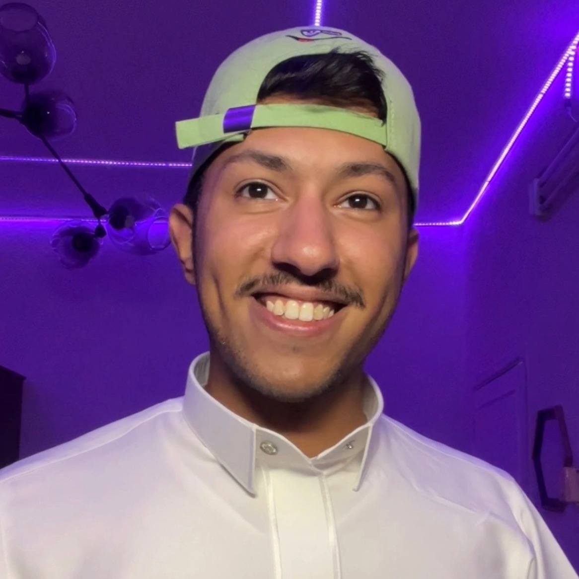 اسامة العطوي