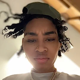 Taya🦋🦋 Tiktok ads