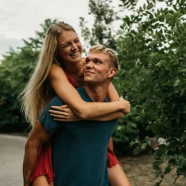 Hunna and Lib Tiktok ads