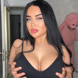 melekazad Tiktok ads