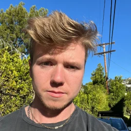 generalvibess Tiktok ads