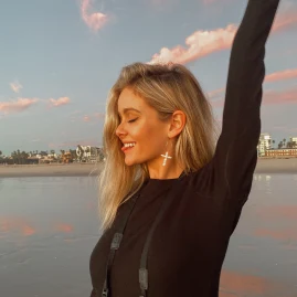 Hannah Godwin Tiktok ads