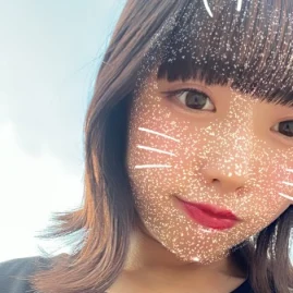 もえか Tiktok ads