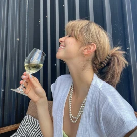 Harriette Baxter Tiktok ads