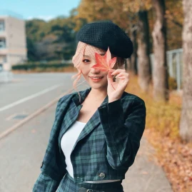 Victoria薇薇 Tiktok ads