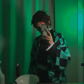 That marinette cosplayer💜 Tiktok ads