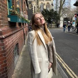 juliakunzugc Tiktok ads