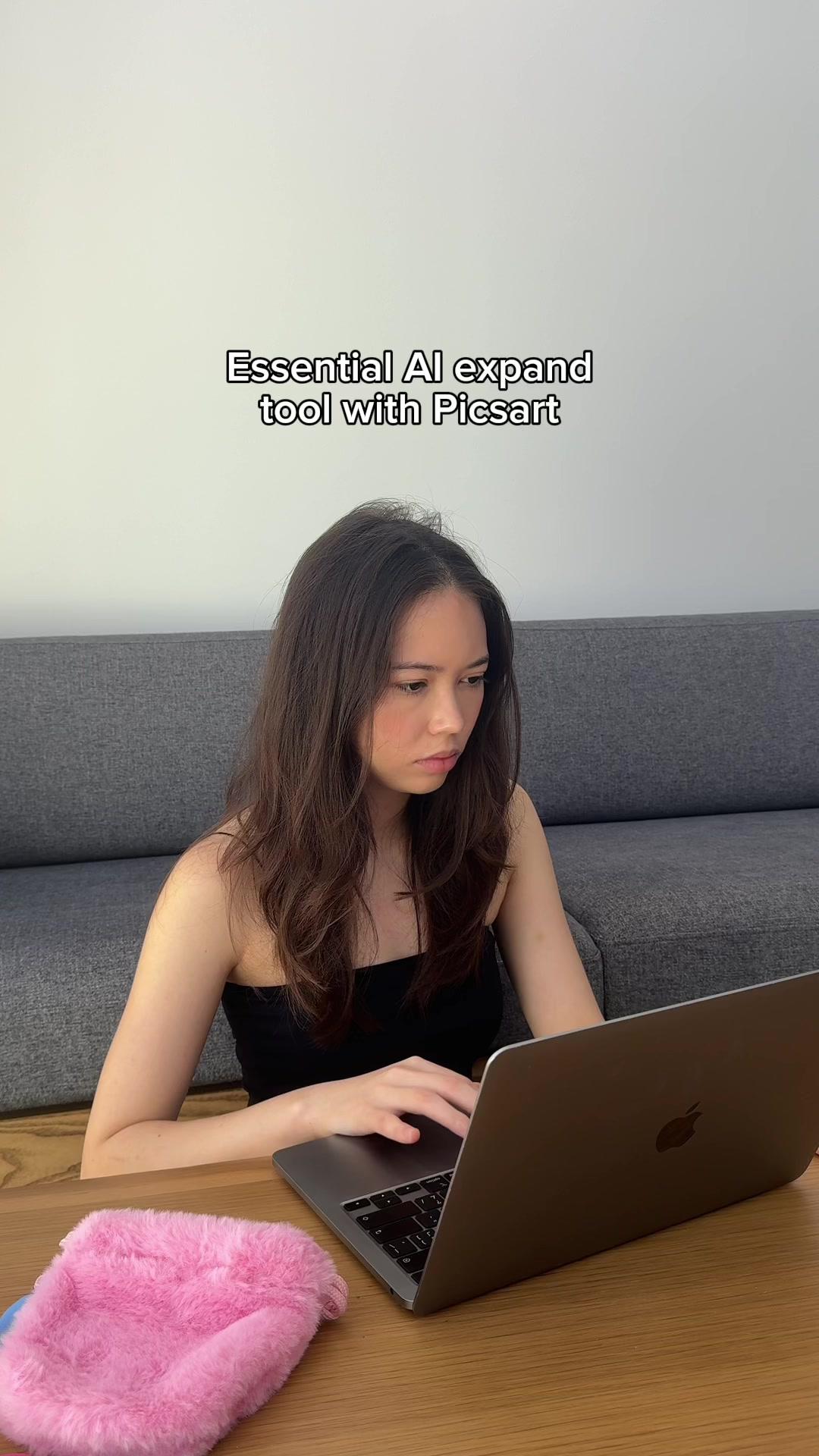 Essential AI expand tool with Picsart 👩🏻‍💻 Let’s transform your photo!  #picsart #picsarttutorial #branddesign #branddesigner #brandidentity