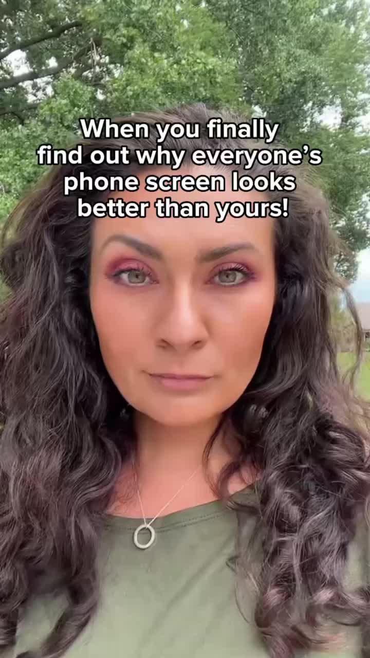 Hundreds of different themes, such a nice app.